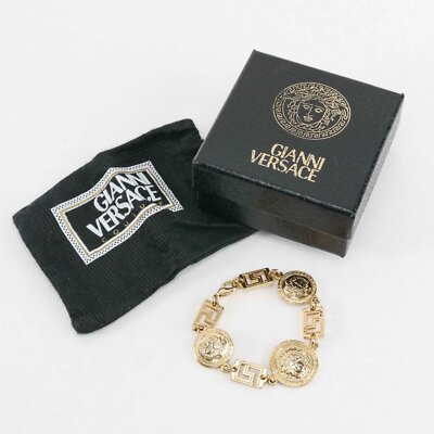 美品 GIANNI VERSACE 2770 ベルト メデューサ ゴールド金具 GIANNI VERSACE Medusa Head Gold Tone Chain Bracelet Made in