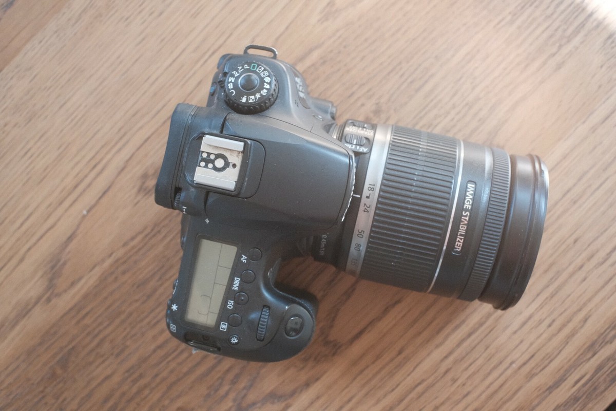Canon EOS 60D 18.0MP Digital SLR Camera - Black (Kit w/ EF-S IS 18