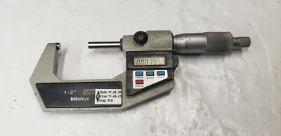 Mitutoyo 293-722-10 1-2'' x .00005'' Outside Electronic Micrometer Carbide Tips