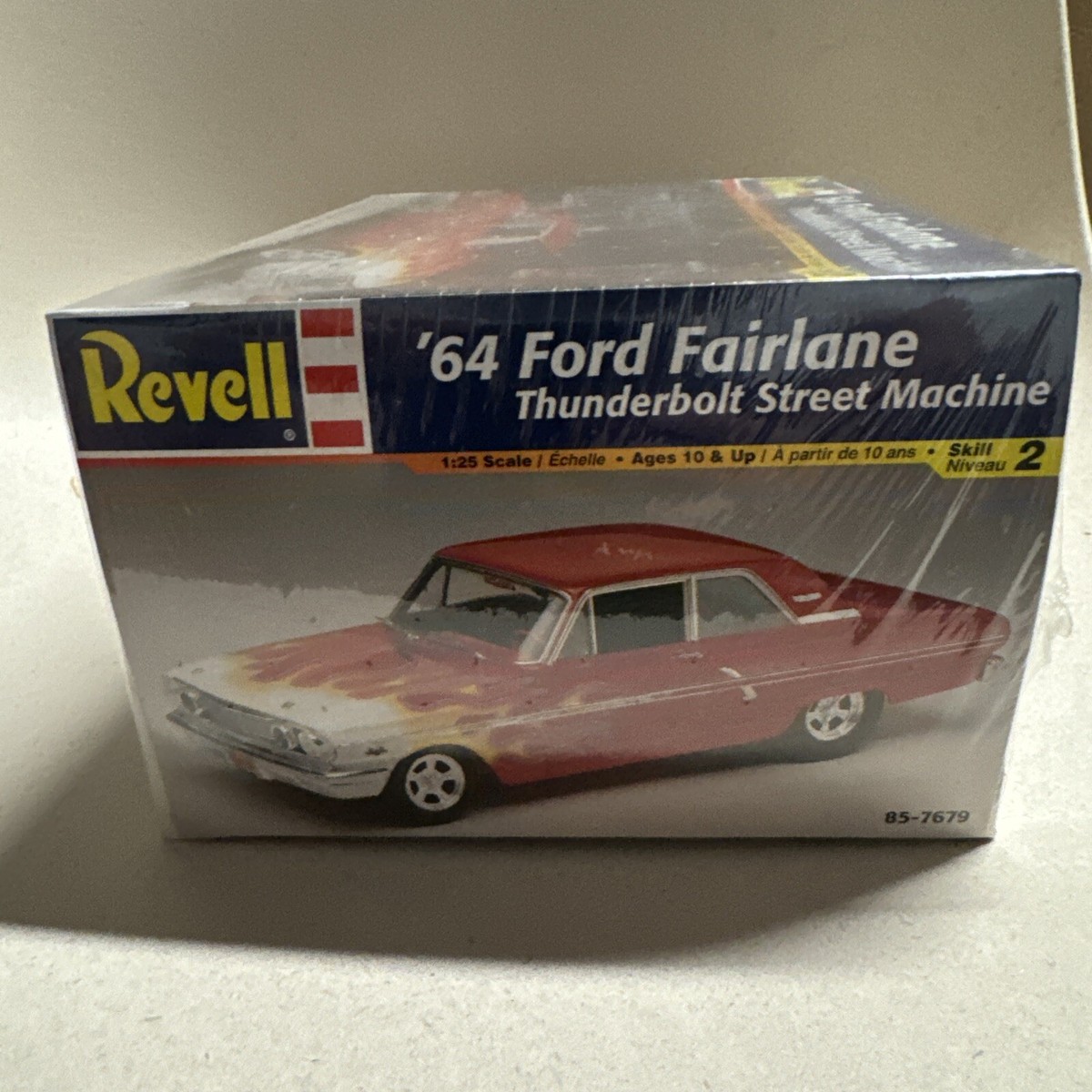 Revell 7679 1/25 '64 Ford Fairlane Thunderbolt Street Machine
