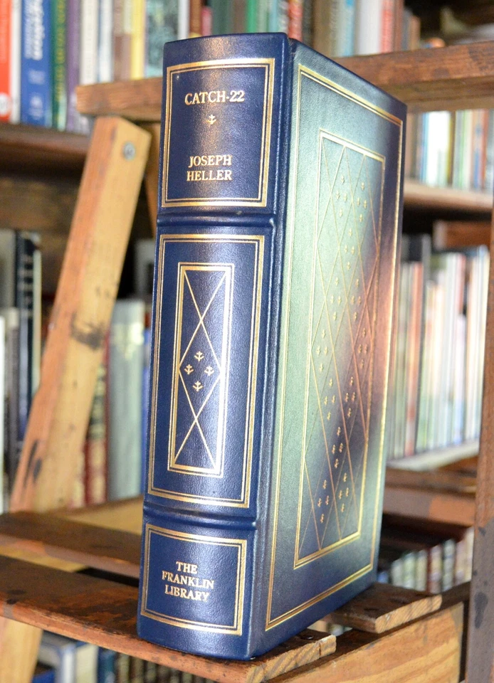 CATCH 22 Joseph Heller SIGNED 1st Edition FRANKLIN LIBRARY Illustrated WAR Novel - Image 4 of 4