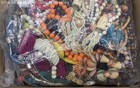 14.6LB Multicolor Beaded Costume Jewelry -Bulk Lot — photo 6
