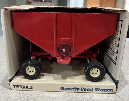 1/16 Scale Ertl Red Gravity Feed Wagon #350 Farm Toy New In The Box