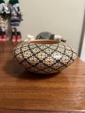 Vintage Polychrome Mata Ortiz Pottery Vessel Signed Juana Ledezma Veloz Mexico