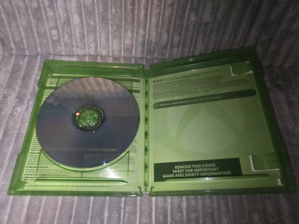 Lote de 4 Videojuegos XBOX ONE Lote. NHL15. Call of Duty. FIFA15. NBA2K15. Foto 4 de 4