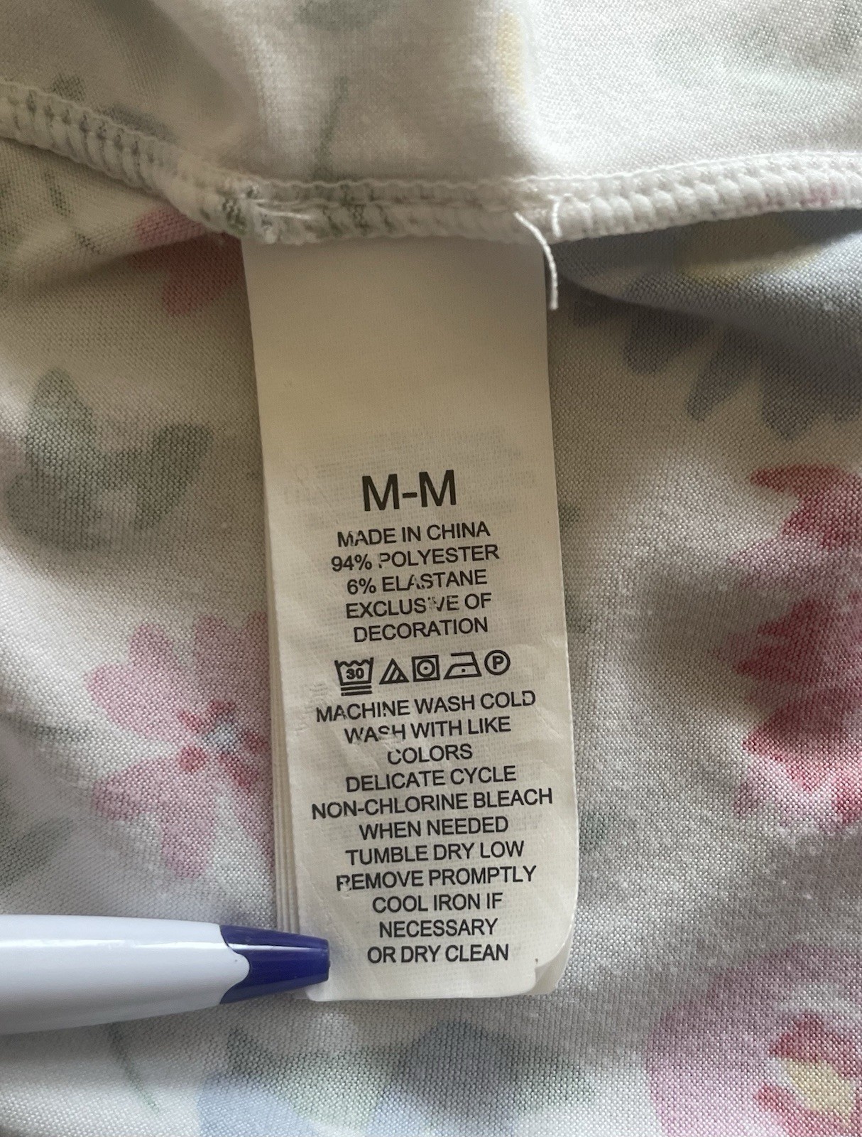 Kate Spade Women’s Size Medium Floral Pajama Shirt Button Front Pocket Stretch thumbnail 7