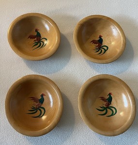 Mid century Munsing Rooster Salad Bowls, Set Of 4
