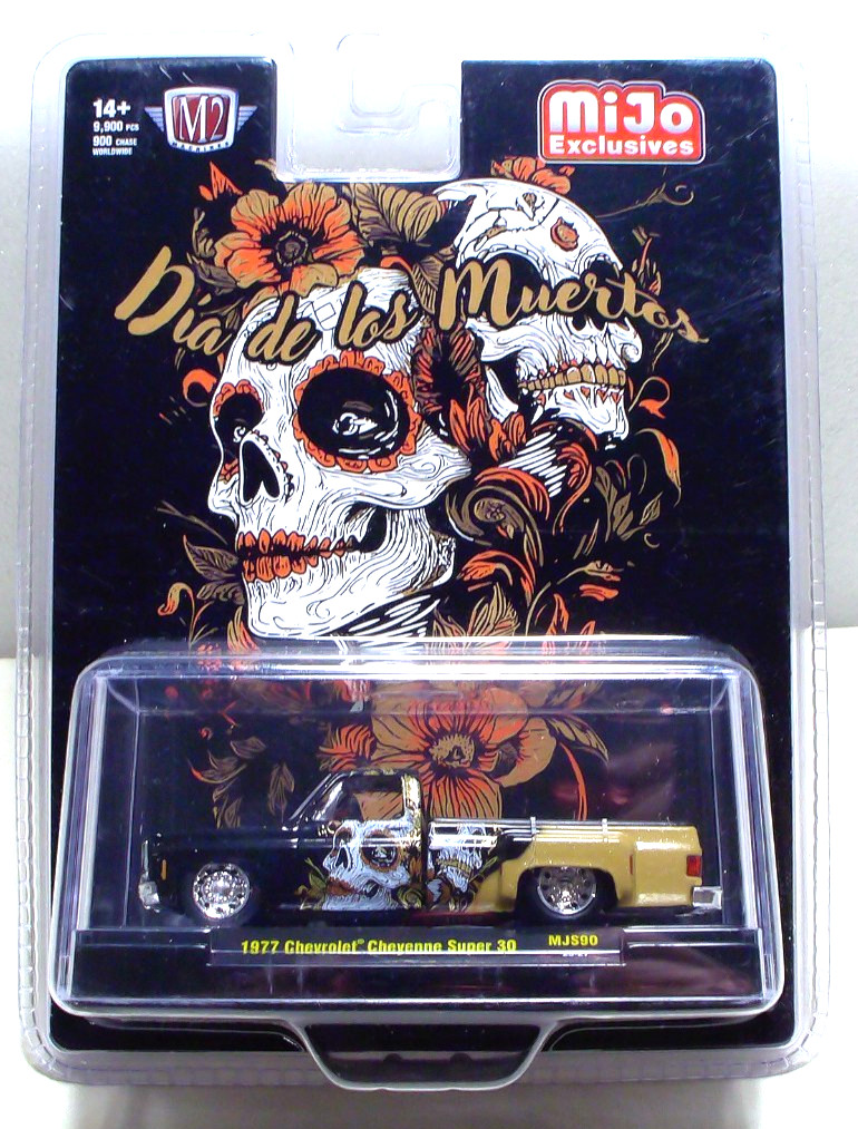 M2 Machines Dia de los Muertos 1973 Chevrolet Super 30 1:64 Diecast