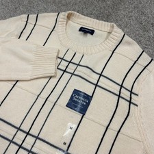 Croft and Barrow Crewneck Sweater Medium White Grid Pattern Knit New with Defect