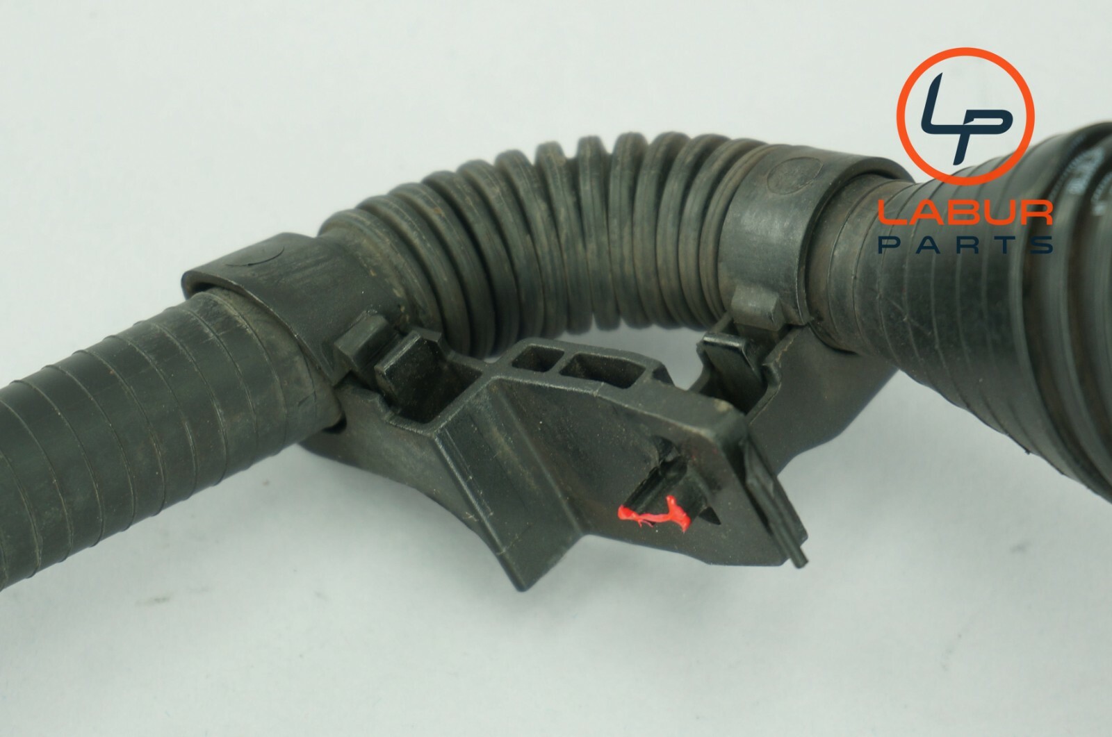 M156 Maserati 14-17 Quattroporte Ghibli Fuel Vapor Hose Pipe A1197