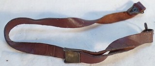 RARE Jugulaire Cuir US WW2 1942 43 Clapet FER VERT Bord Droit Modèle Précoce