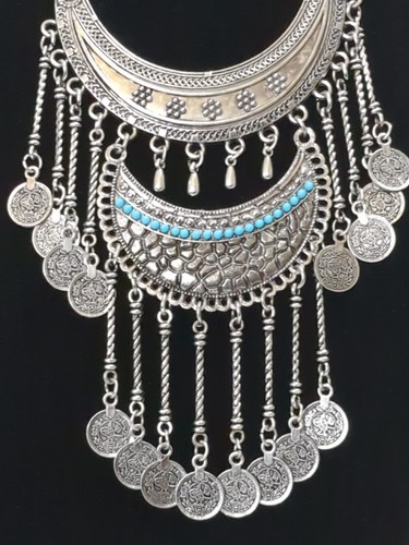 Southwestern Style Bib Necklace Faux Turquoise Dangling Strands Silver Tone - Picture 4 of 7