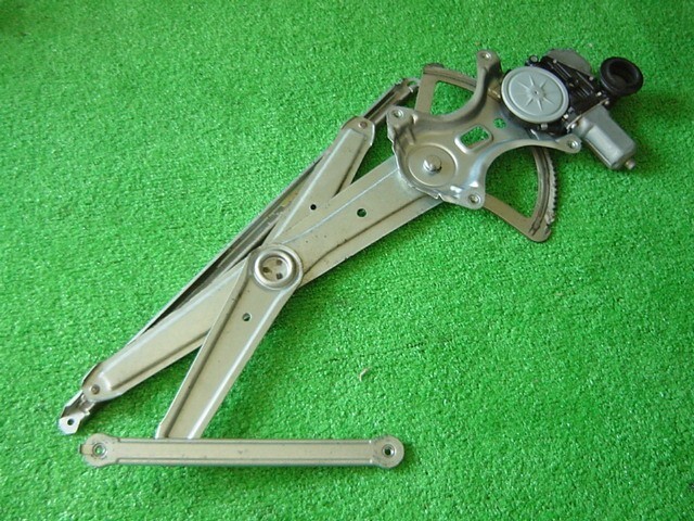 TOYOTA VOXY ZRR70 Genuine Power Window Regulator Motor Front