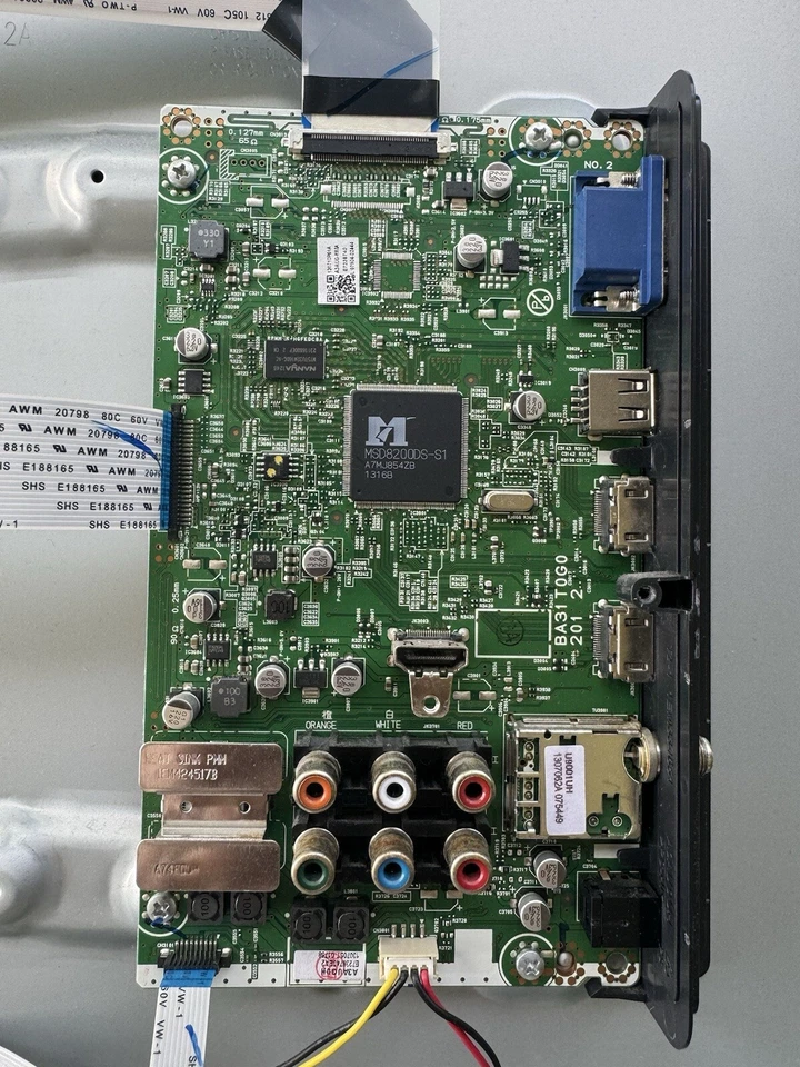 TV LED HDTV 50" EMERSON/FUNAI LF501EM4 F PIEZA: ELIGE UNA (1) SOLO PIEZA Foto 4 de 4