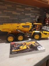 LEGO TECHNIC: 6x6 Volvo Articulated Hauler (42114)read The Description Please