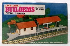 Life-Like Buildems Pikesville Junction 01347 HO Scale Trackside Structure New