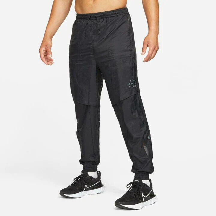 Nike XL $130 Men's Running Division Lightweight Pinnacle Nike XL $130 Men's Running Division Lightweight Pinnacle