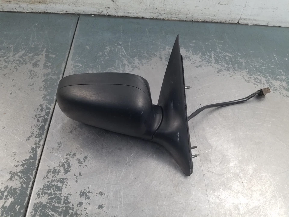 Espejo retrovisor lateral derecho pasajero Grand Marquis Crown Vic Police 2011 #2203 B8 Foto 3 de 4