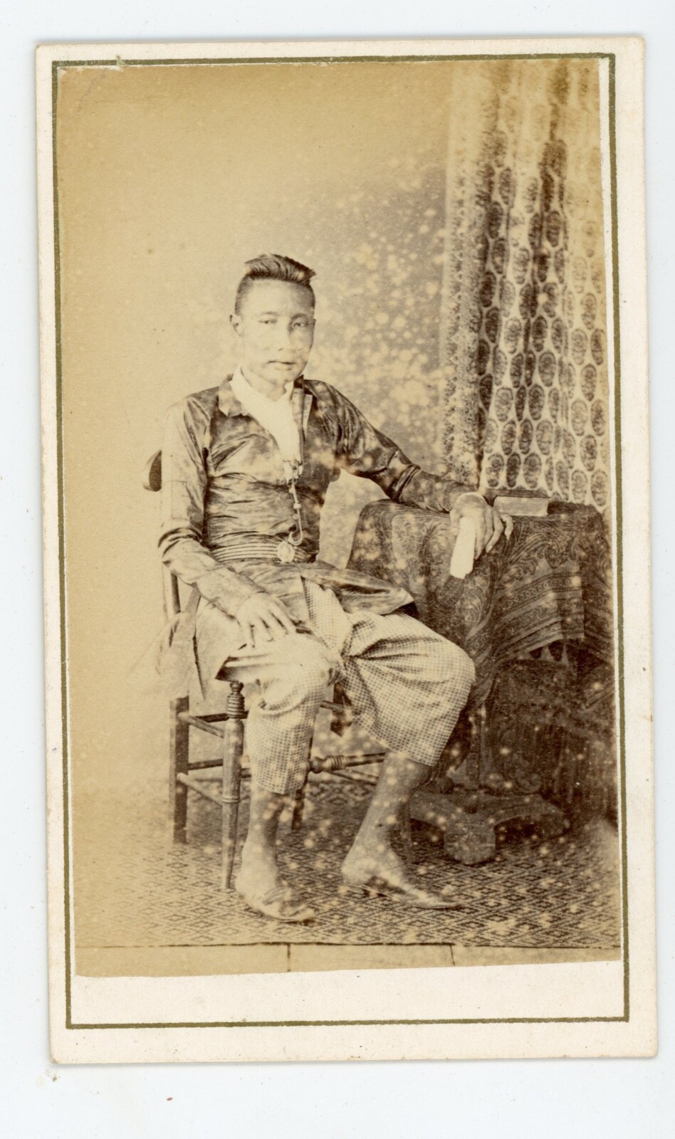 Foto 1 di 2