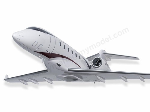 Bombardier Challenger 350 Desk Wood Airplane New Model Small Scale 1/72 - Picture 3 of 12