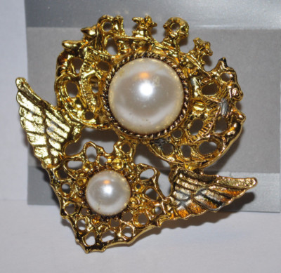 Brosche  Modeschmuck  goldfarbig * 77 *