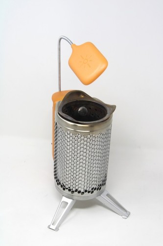 BIOLITE CampStove 2+ Compact, Smokeless Wood-Burning Camp Stove (LP9022252) - Picture 7 of 7