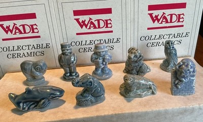 WADE TOM SMITH PARTY CRACKERS Lot Of 9