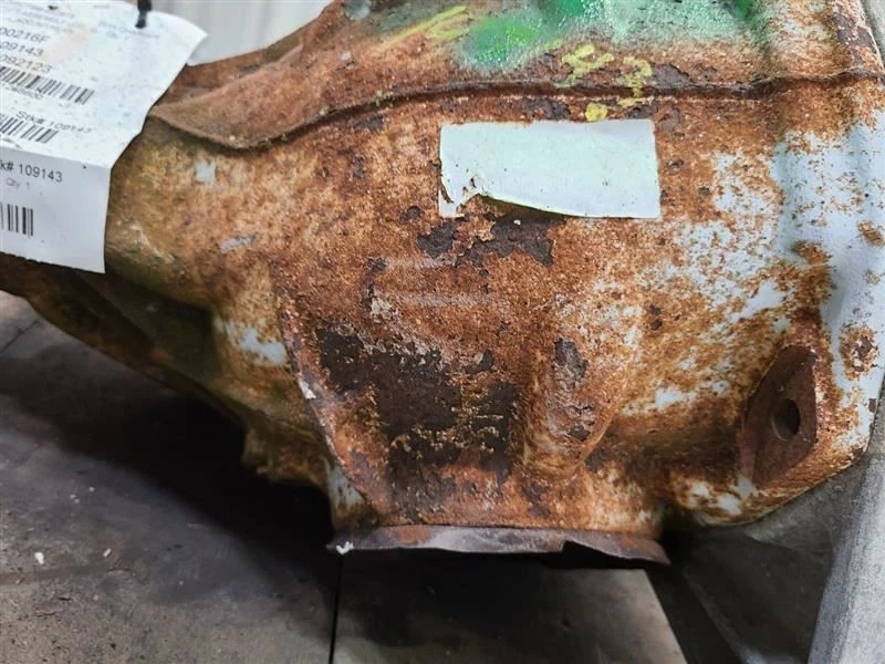 2009-2014 CHRYSLER 300 Carrier Rear AWD 3.07 Ratio 04593844AA        - Imagem 4 de 4