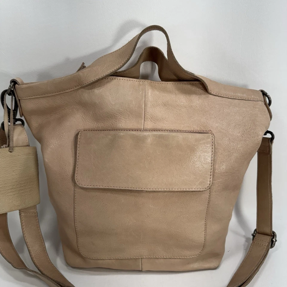 Bolso Bandolera Latico Bianca Beige Saddle Cuero Tostado Hecho en EE. UU. Foto 2 de 4