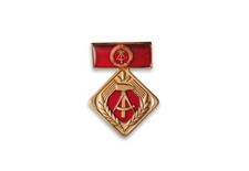 Orden DDR Abzeichen Aktivist sozialistische Arbeit