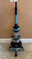 Bissell Cleanview Rewind Vacuum Cleaner W/Attachments  Model 3676