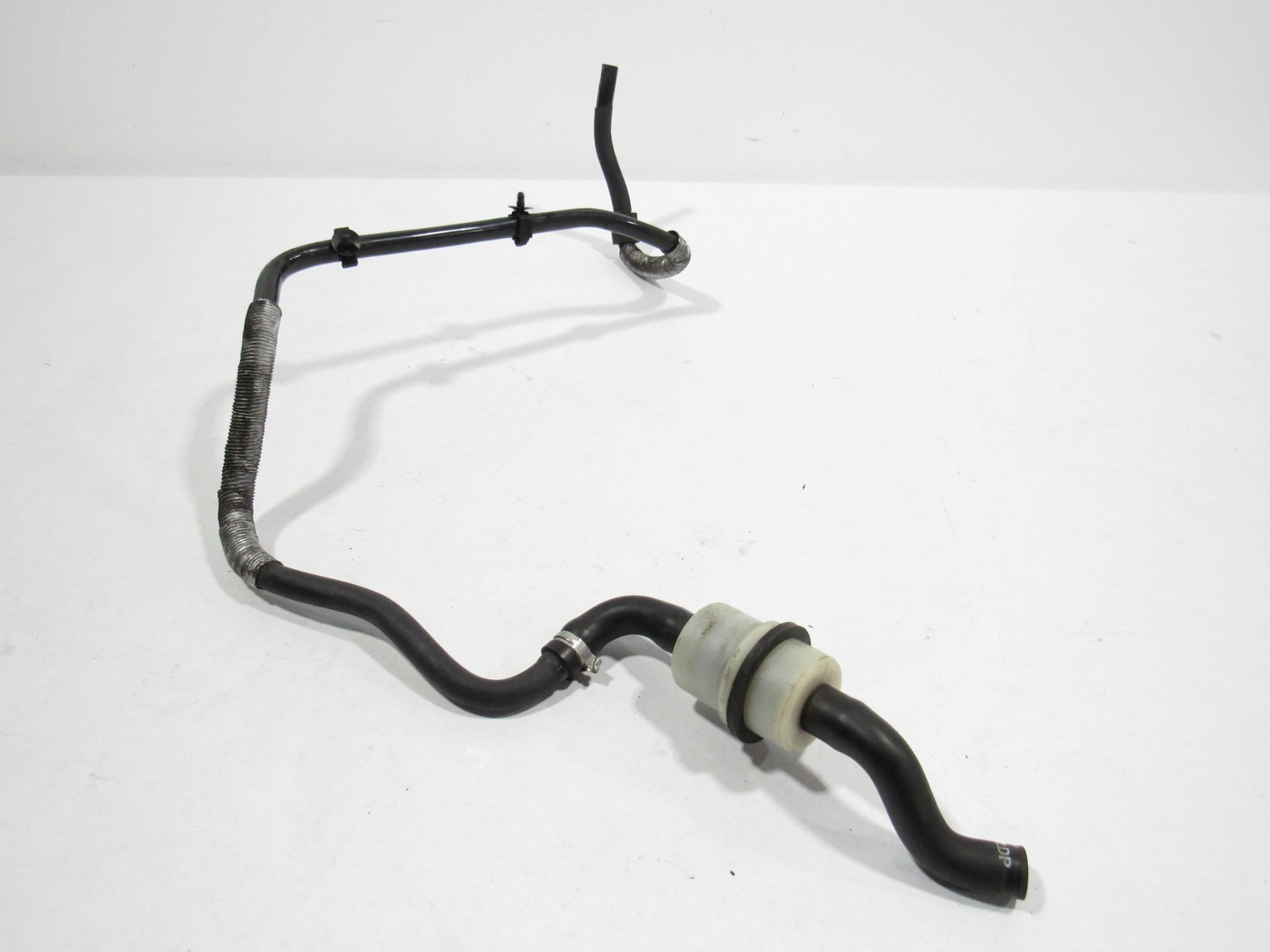 12-18 Bentley Continental GT W12 2015 Breather Hose Line Pipe W/ LDP Filter ;:A