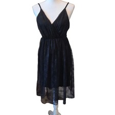 Alice + Olivia Lace Midi Dress Surplice V-Neck Black Goth Romantic LBD Size 0