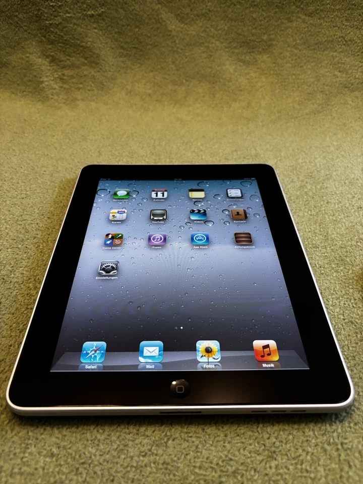 Apple iPad 1. Gen. 16GB, WLAN, 24,64 cm, (9,7 Zoll) - Schwarz - Bild 3 von 4