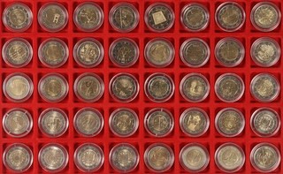Konvolut 40 x 2 Euro Gedenkmünzen verschiedene Länder unz.
