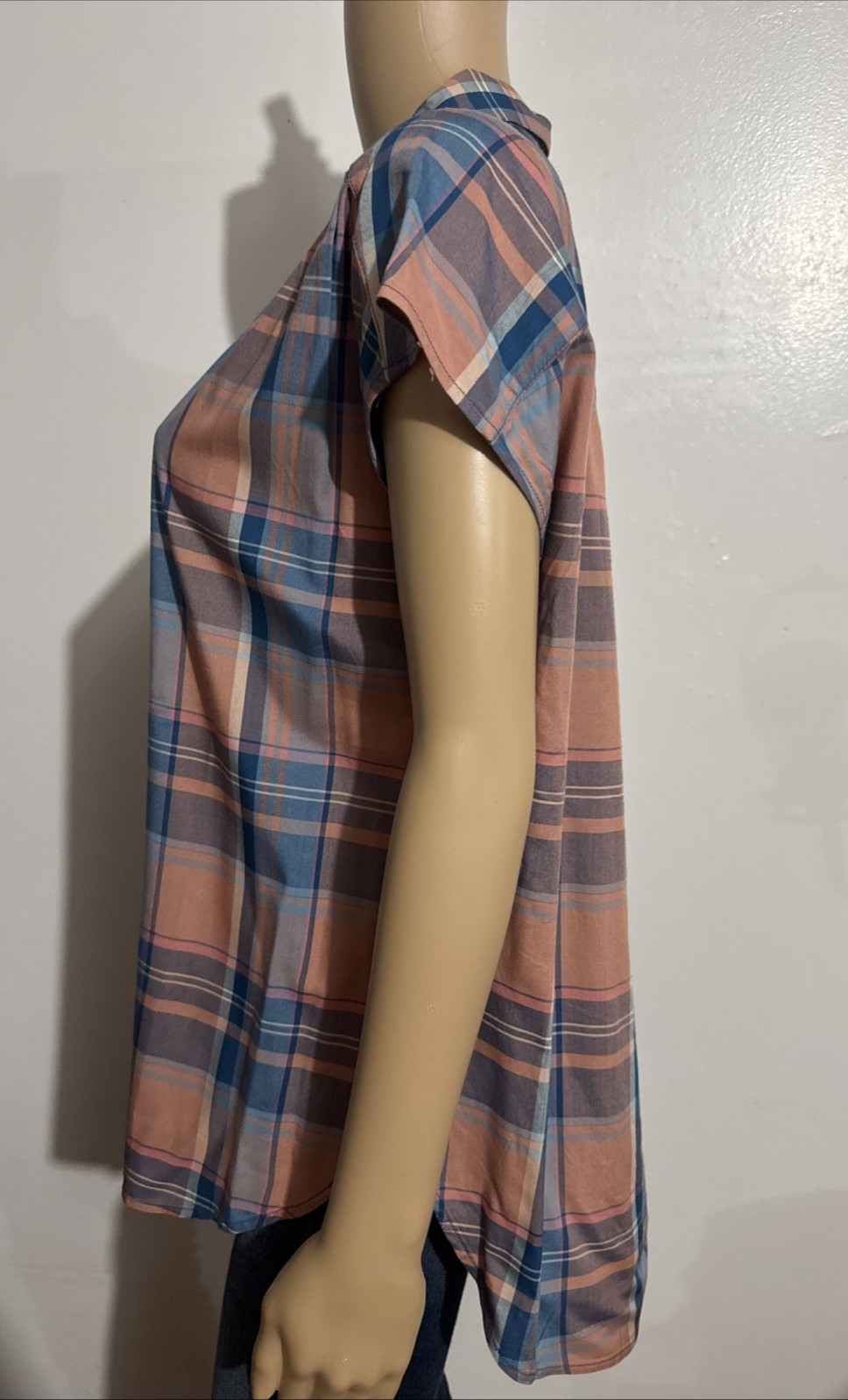 LOFT OUTLET MEDIUM MULTICOLOR PLAID BUTTON CUFFED… - image 5