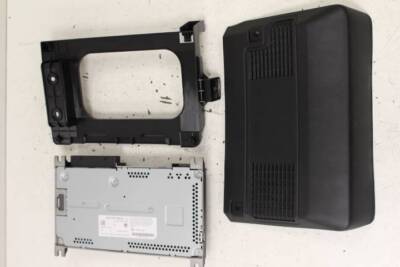 Original VW Passat Highend Dynaudio Verstärker Soundsystem  