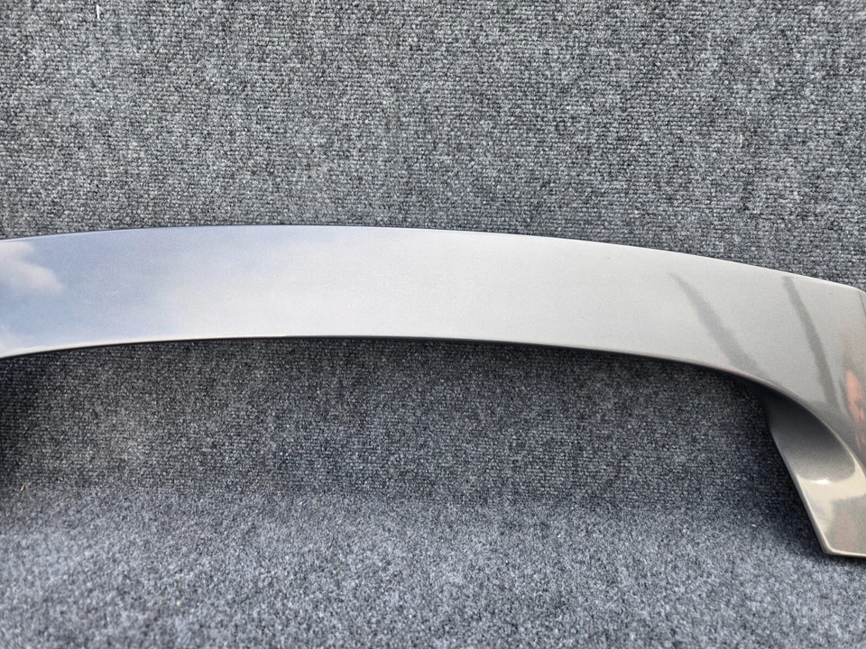 Alerón trasero Honda Civic 2017-2020 hatchback OEM Foto 3 de 4