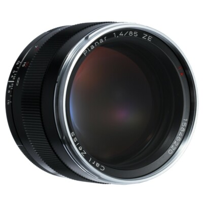 85mm Planar Zeiss T* Lens for Carl f⁄1.4 Review F1.4 - Nikon ZF
