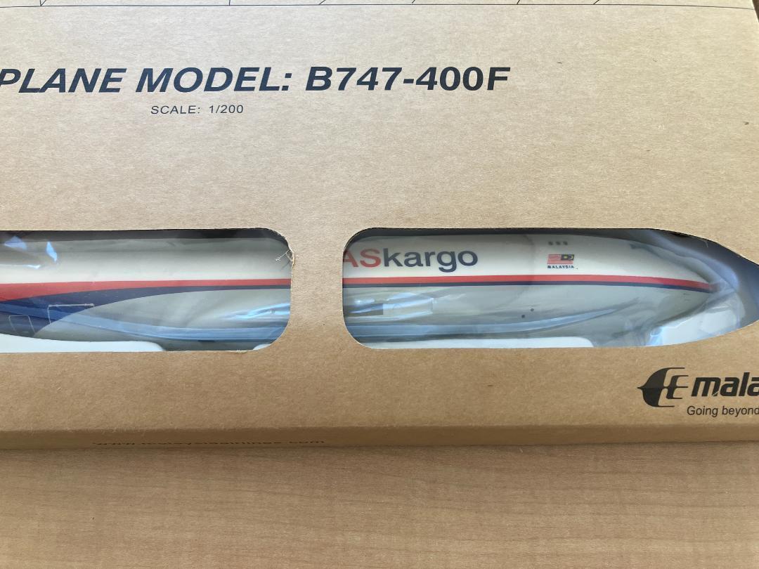 マレーシア航空　B747-400F　MAS Kargo　貨物機模型　1/200す Malaysia Airlines B747400F Freight Model 1/200 Scale, | eBay