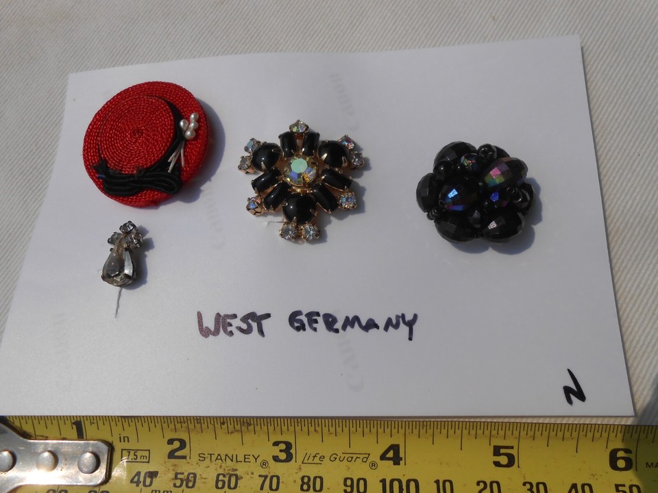 Vintage Single Clip Screw On Earring Lot High End Costume Jewelry W