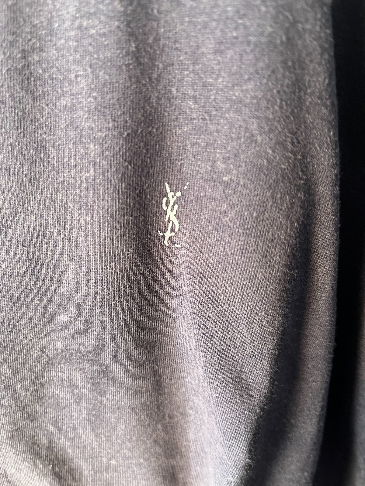 T shirt YVES Saint Laurent vintage piccola