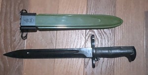 Reproduction US Military Bayonet Vietnam War Era with Green Scabbard