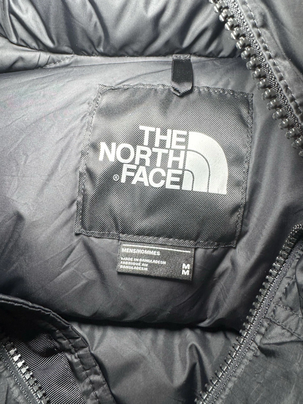 North Face 700 Puffer Jacket Size Medium Mens, Black, Highly Sought After image 3