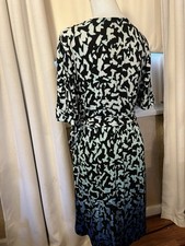 Apt 9 , Wrap AroundWithBelt ColorGraduation. WmSize Large,Blue&Black,knee Length