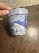 Vtg Currier And Ives The Old Homestead Blue White Planter 