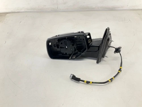 15-20 Chevrolet Suburban Front Left Driver Side Door View Mirror Housing