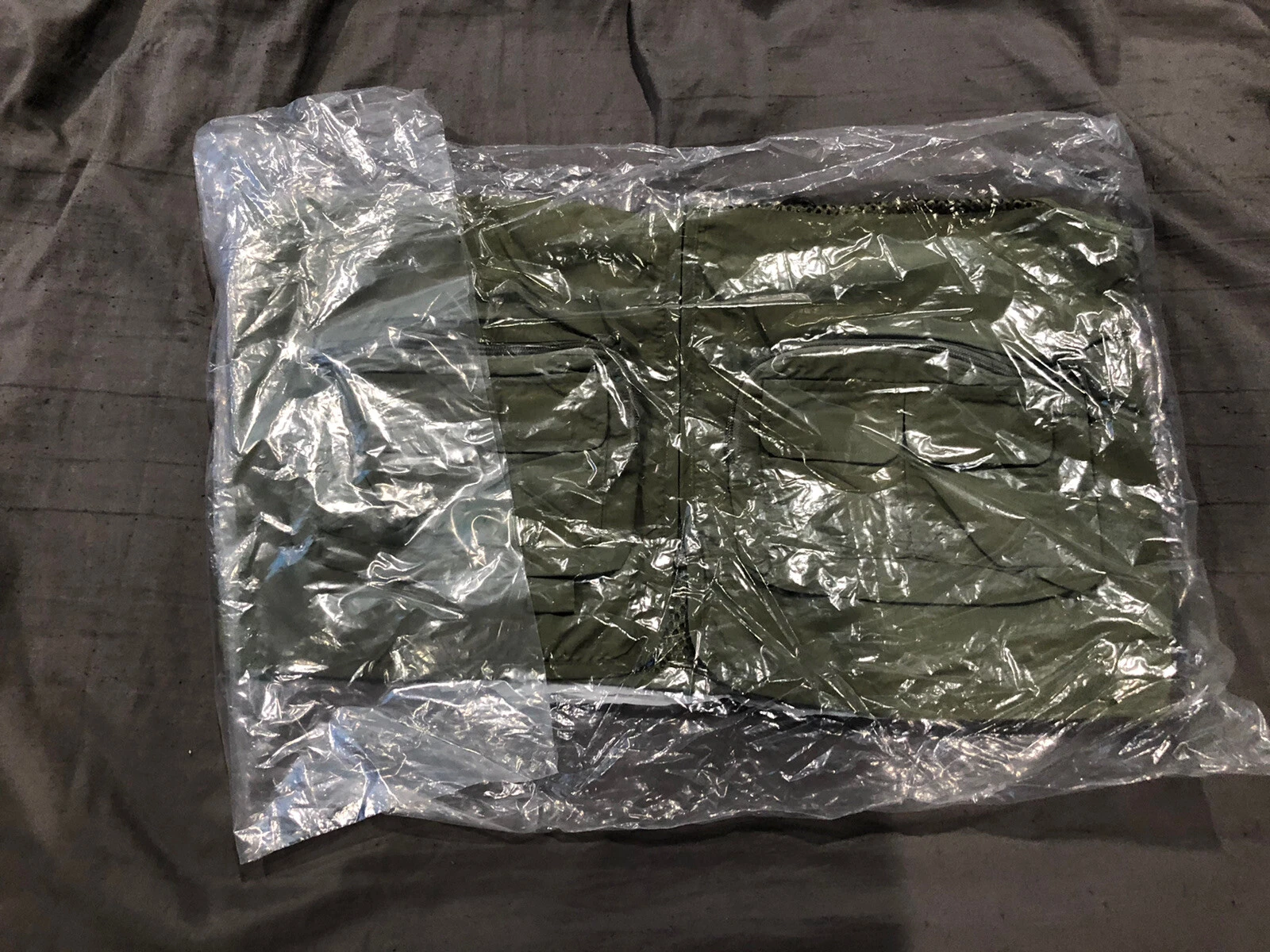 Gilet cargo en maille suprême olive moyen