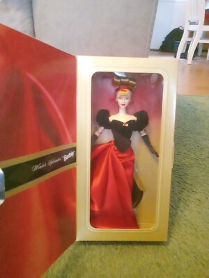 1998 avon winter splendor special edition Barbie