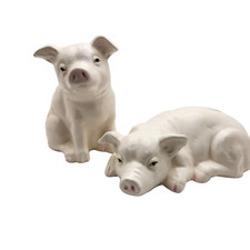 Ceramic pigs White Set of 2 Farm hogs piggies figurines animals ranch Grannycore